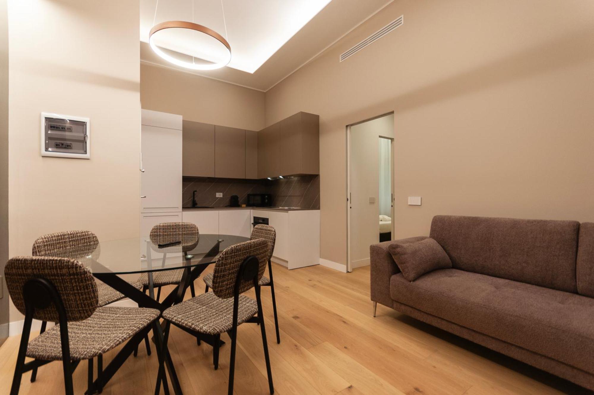 Youhosty - 2 Bedroom Porta Venezia * Milan